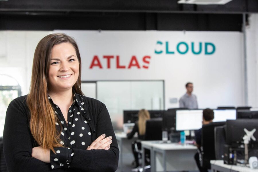 AtlastCloud 26 10in
